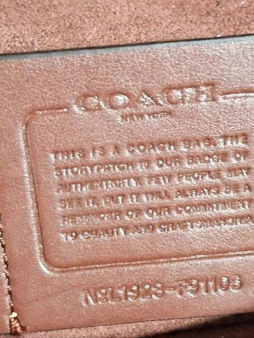 Authentic COACH Jade Shoulder Bag  F91105 Refined pebble leather,